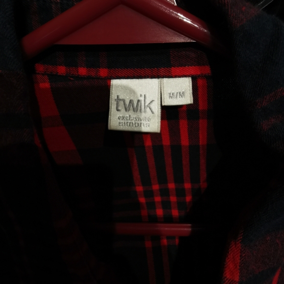 Button down shirt - Picture 7 of 7